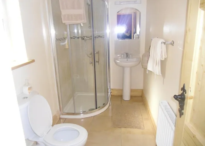 St Anthony's * ドゥーリン